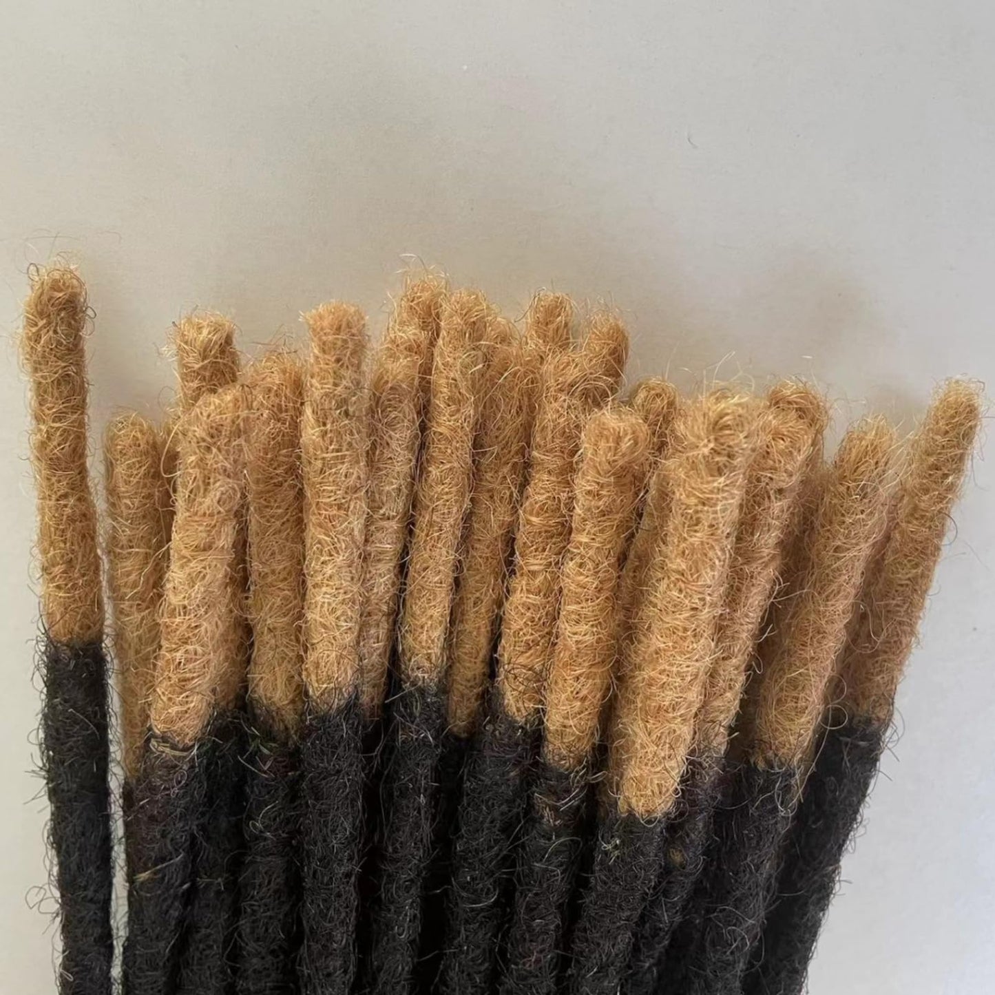Dreadlock Extension Human Hair 8inch 0.8cm Width 100% Permanent Huamn Hair Loc Extension Can Be Dyed Bleached Curled Handmade Loc Extension for Men Women (30 Strands Natual Black)