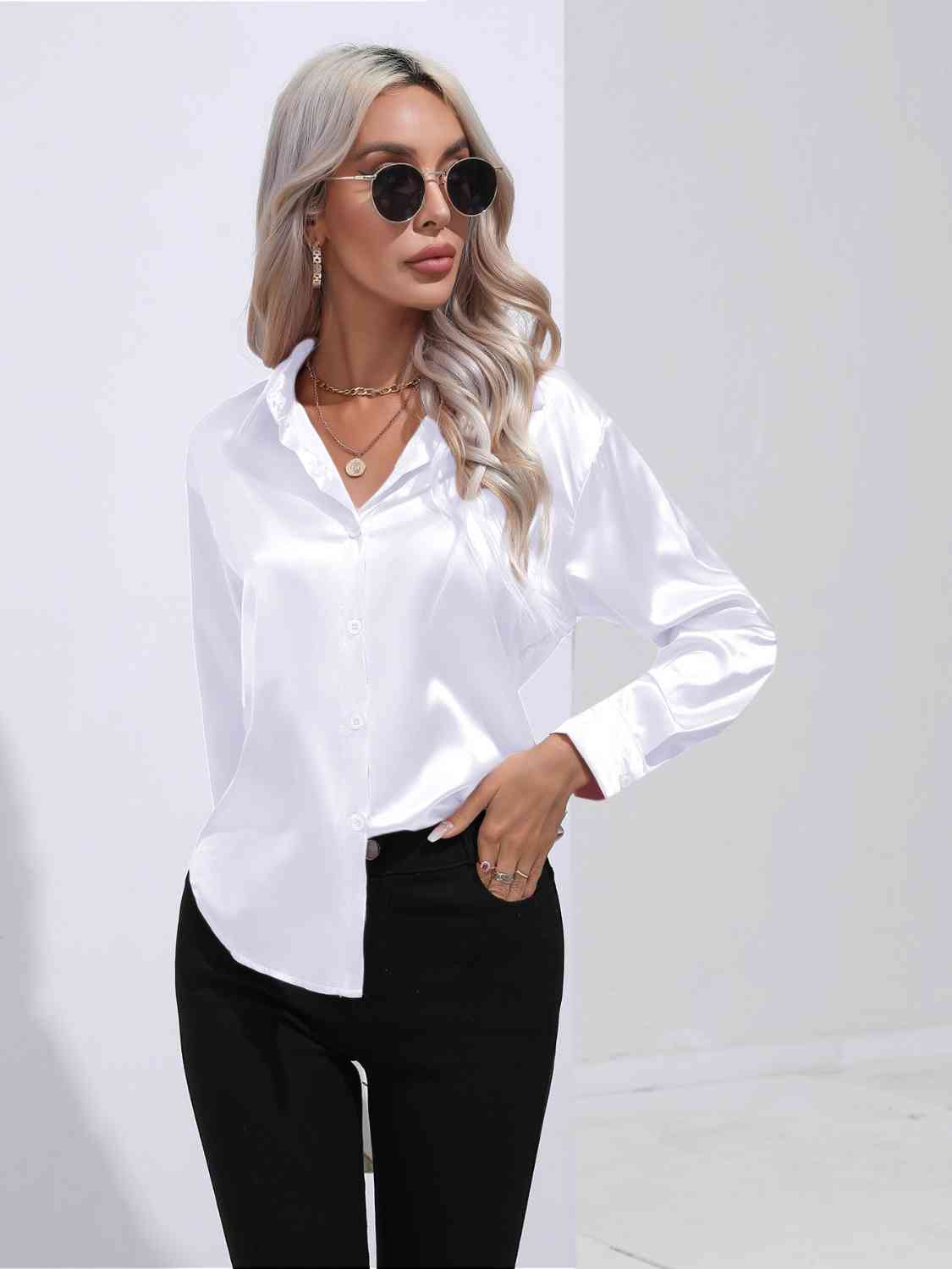 Collared Neck Buttoned Long Sleeve Shirt